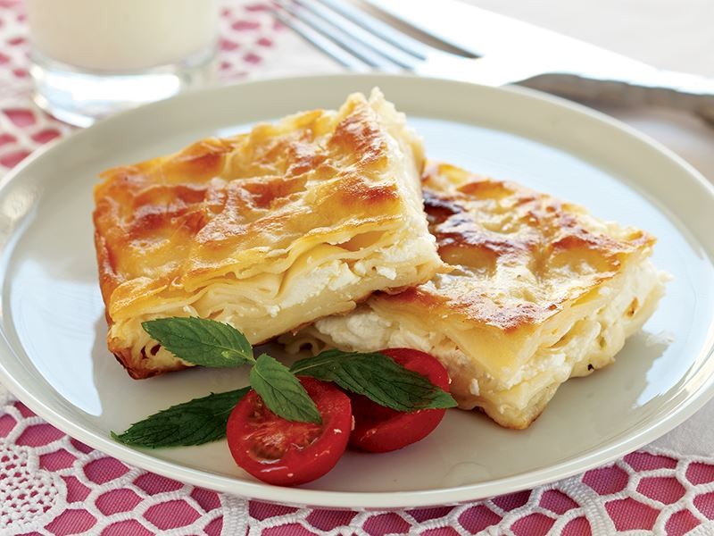 Yırtılmayan hamuruyla dillere destan su böreği tarifi