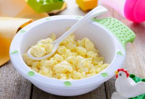 Yumurta hangi ayda yedirilmeli? Bebek omleti tarifi