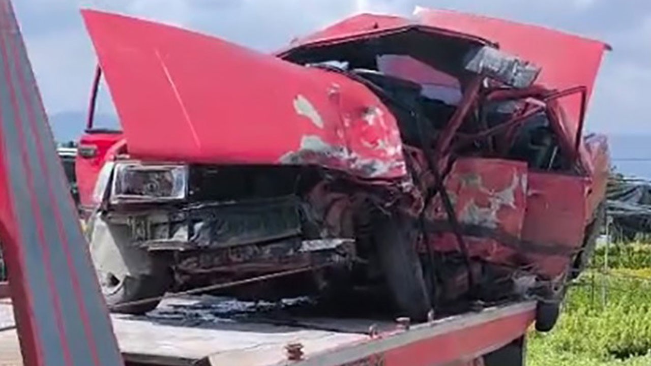 Zincirleme kazaya neden olup olay yerinden kaçtı: 1 ölü, 3 yaralı
