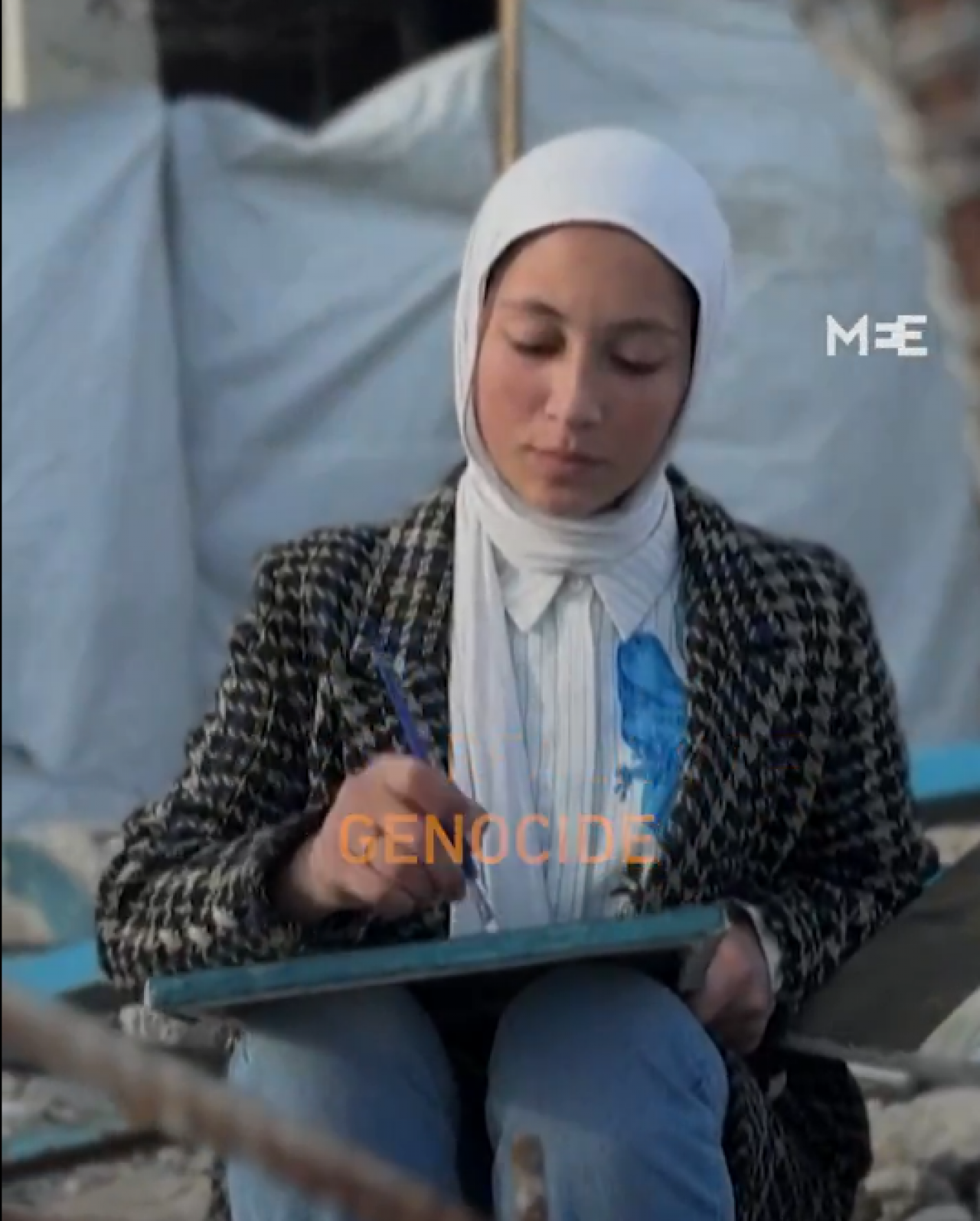 15 yaşındaki Sarah’ın soykırım günlüğü! Gazze’nin sesi tuvalde