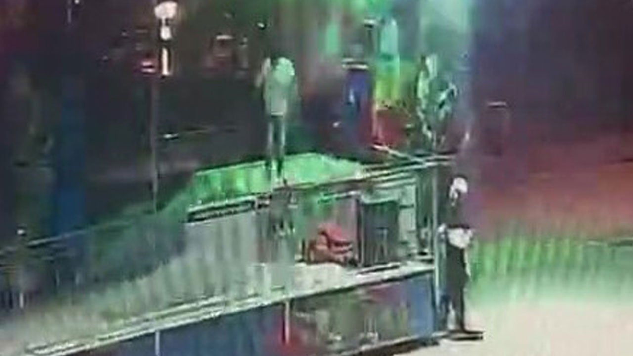 20 yaşındaki genç hayatını kaybetmişti! Lunaparktaki feci kazanın görüntüleri ortaya çıktı