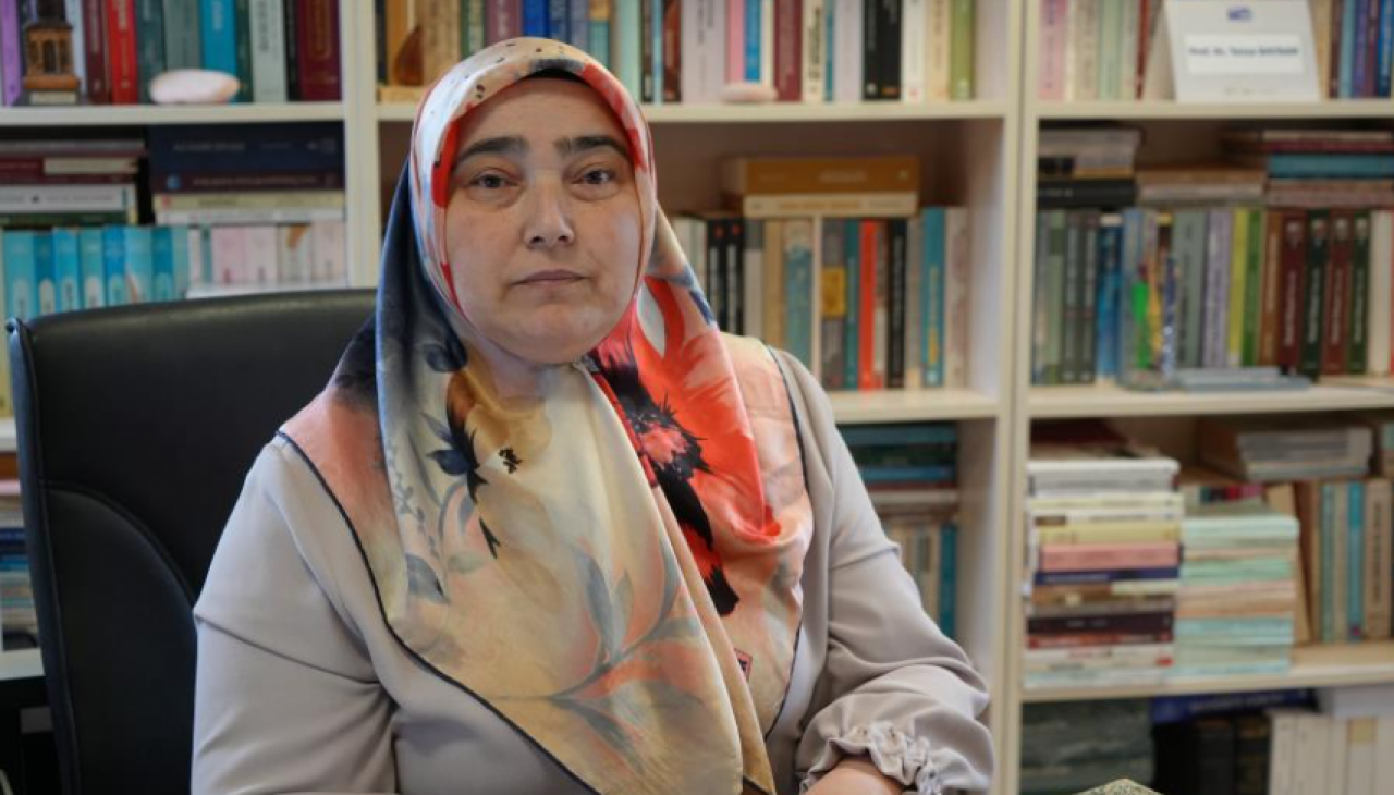 28 Şubat zulmü azmini kıramadı: Başörtüsü engeline inat fakülte ikincisi oldu