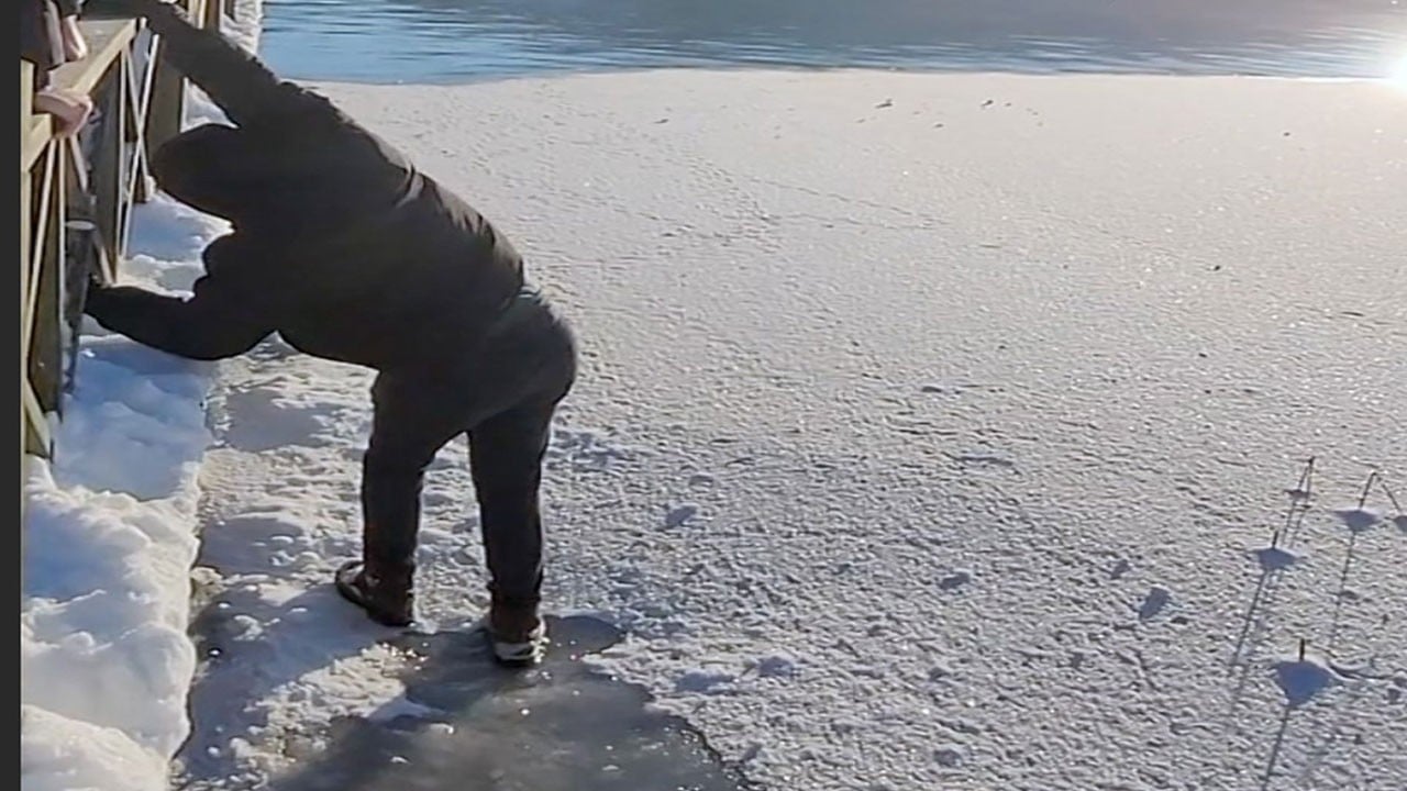 Abant’ta yürekler ağza geldi! Buz kırıldı son anda kurtuldu