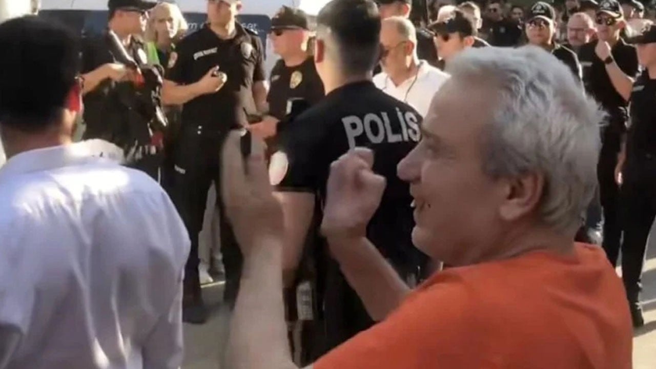 Ahlaksız ideoloji esir alıyor: Sapkın oğluyla gururu duyan baba skandalı!
