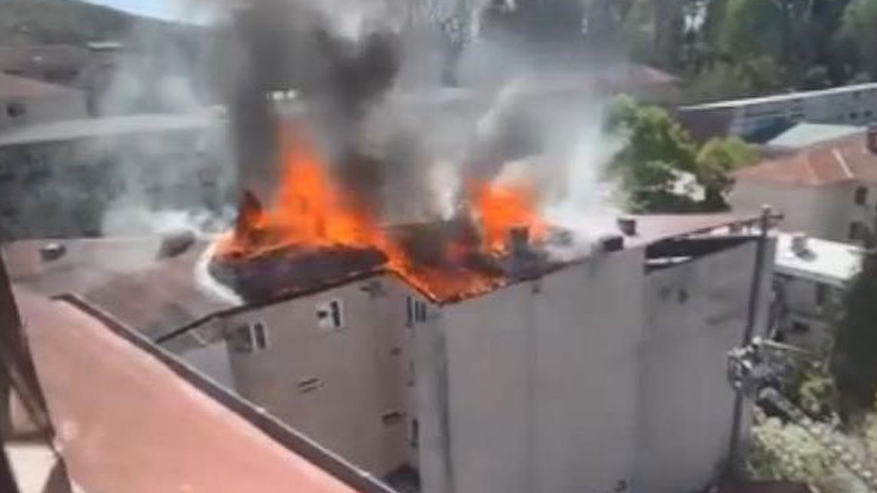 Alevler 5 katlı binanın çatısını sardı!