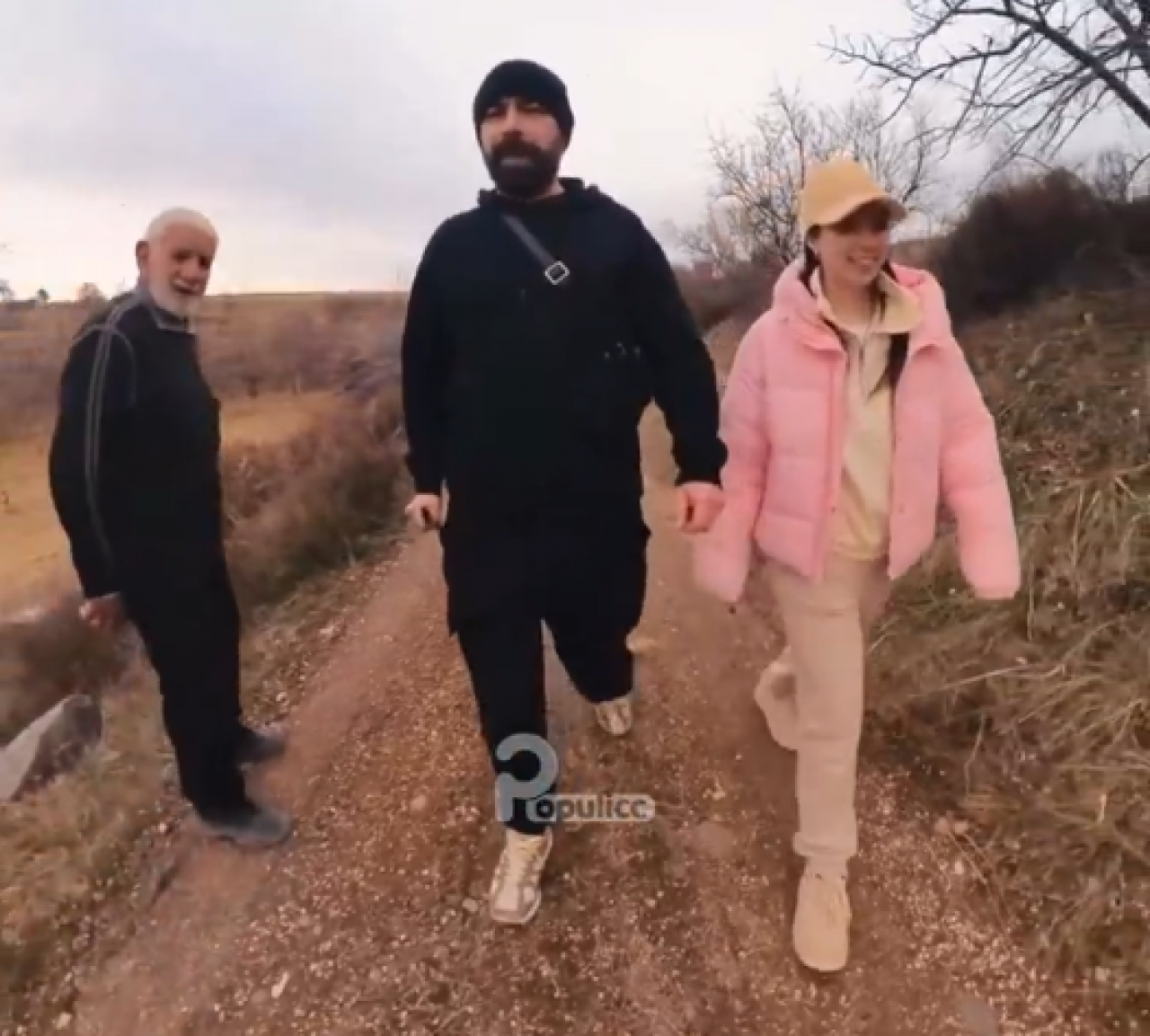 Anadolu irfanı ile Ukraynalı çiftin tebessüm ettiren diyaloğu viral oldu!