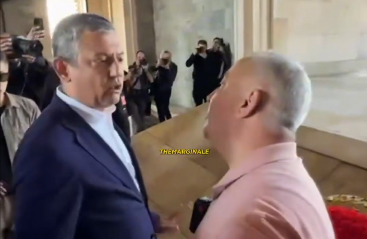 Anıtkabir'de tartışma! Özgür Özel'in ziyaretinde gerginlik: Şov yapacağım derken rezil oldu