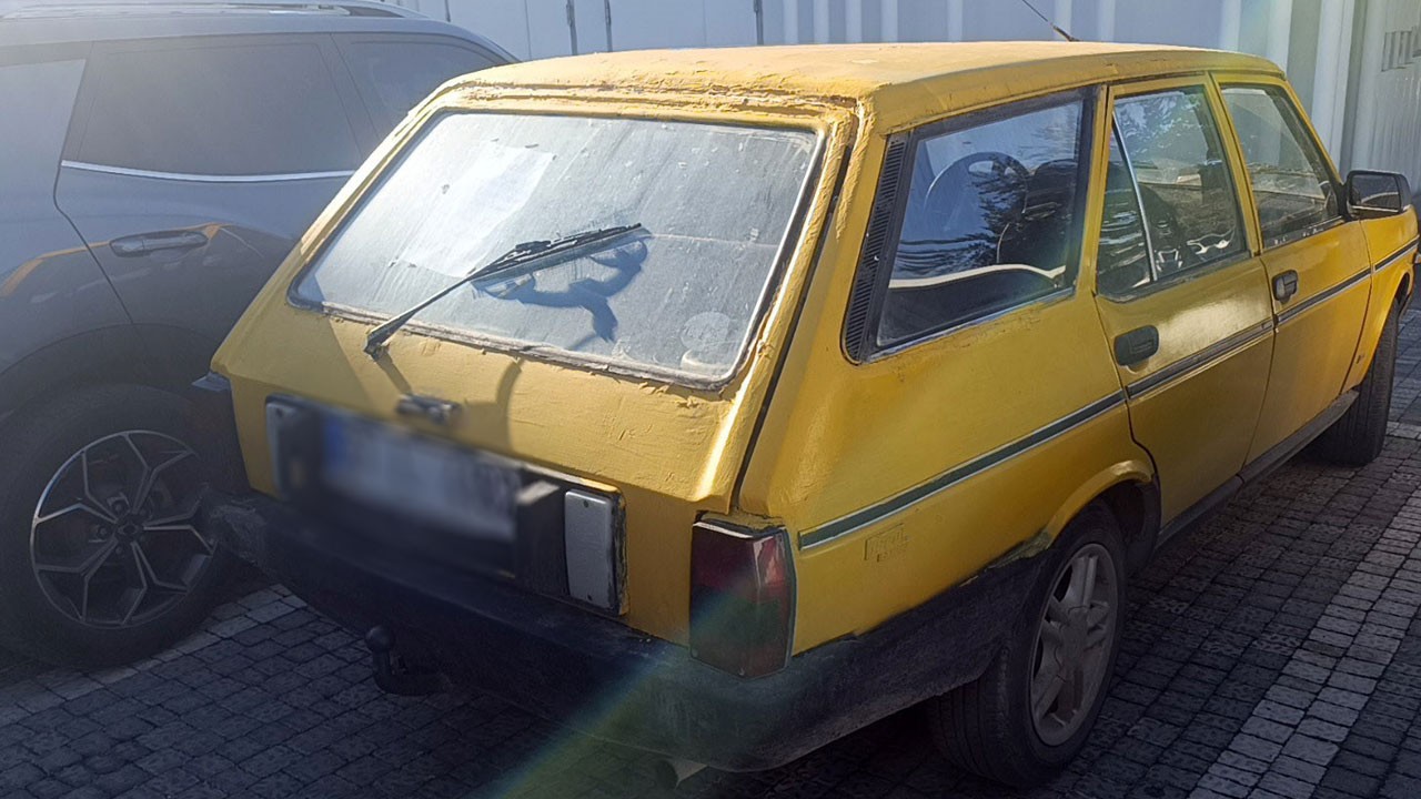 "Antik Muratti Kartal" satışta! 1984 model Tofaş ilanıyla görenleri güldürdü