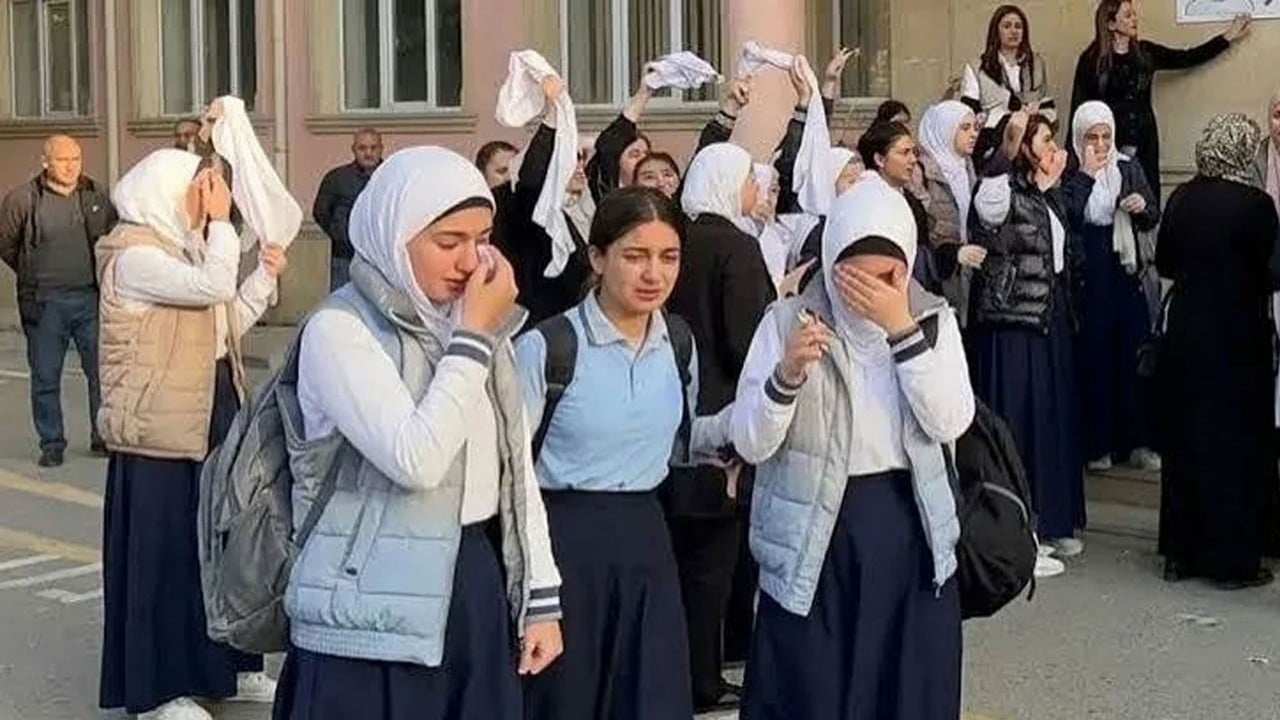 Azerbaycan’dan yürek burkan görüntüler 28 Şubat’ın kopyası gibi!