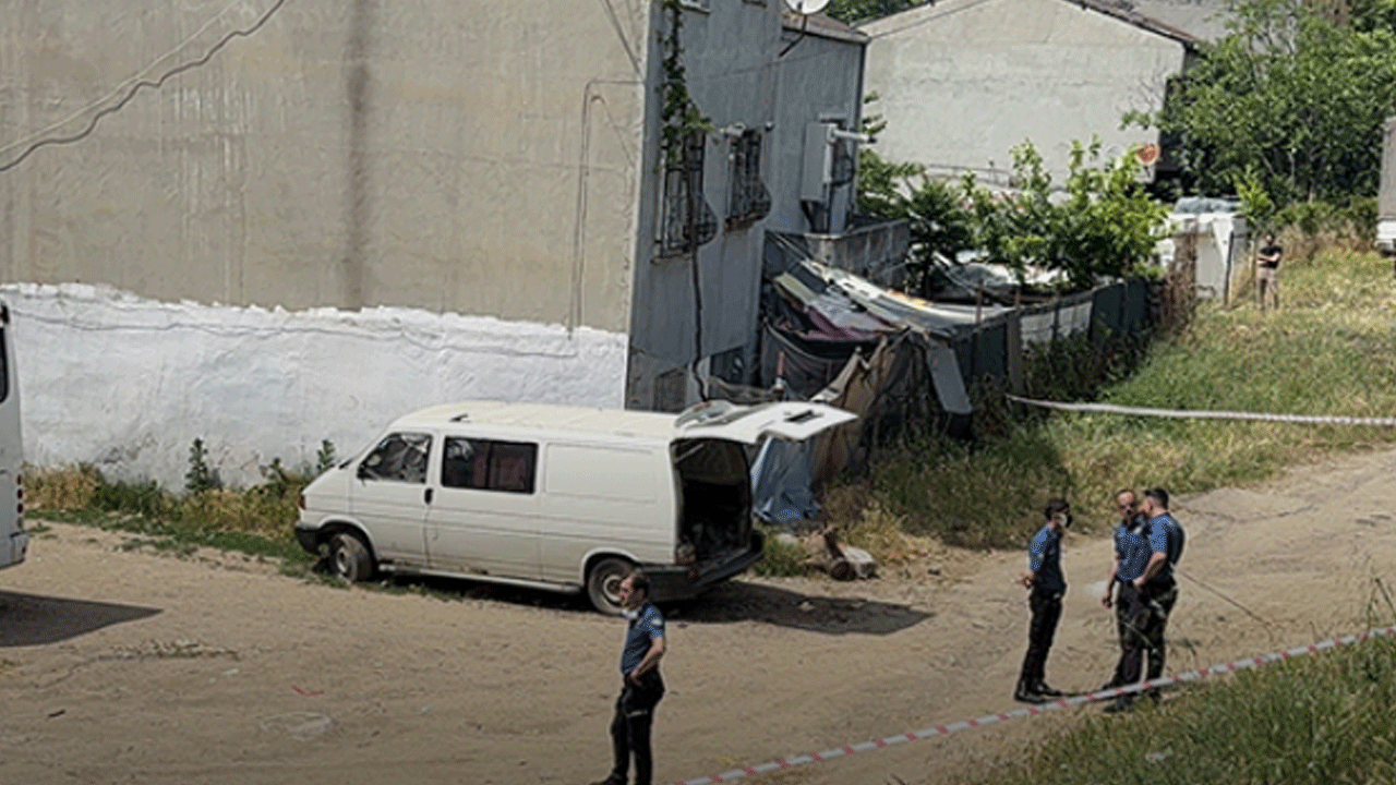 Bağcılar'daki koku polisi alarma geçirdi!