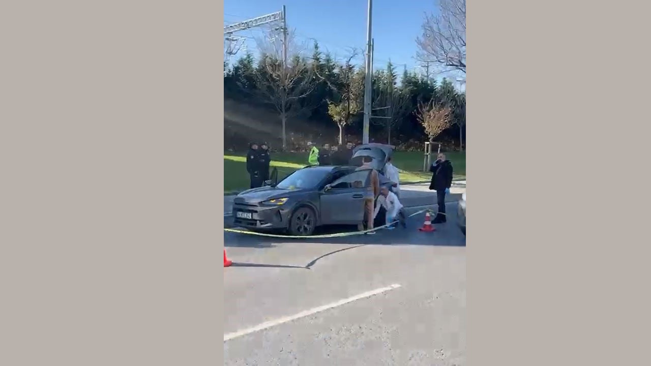 Bakırköy’de otomobile silahlı saldırı: 1 ölü