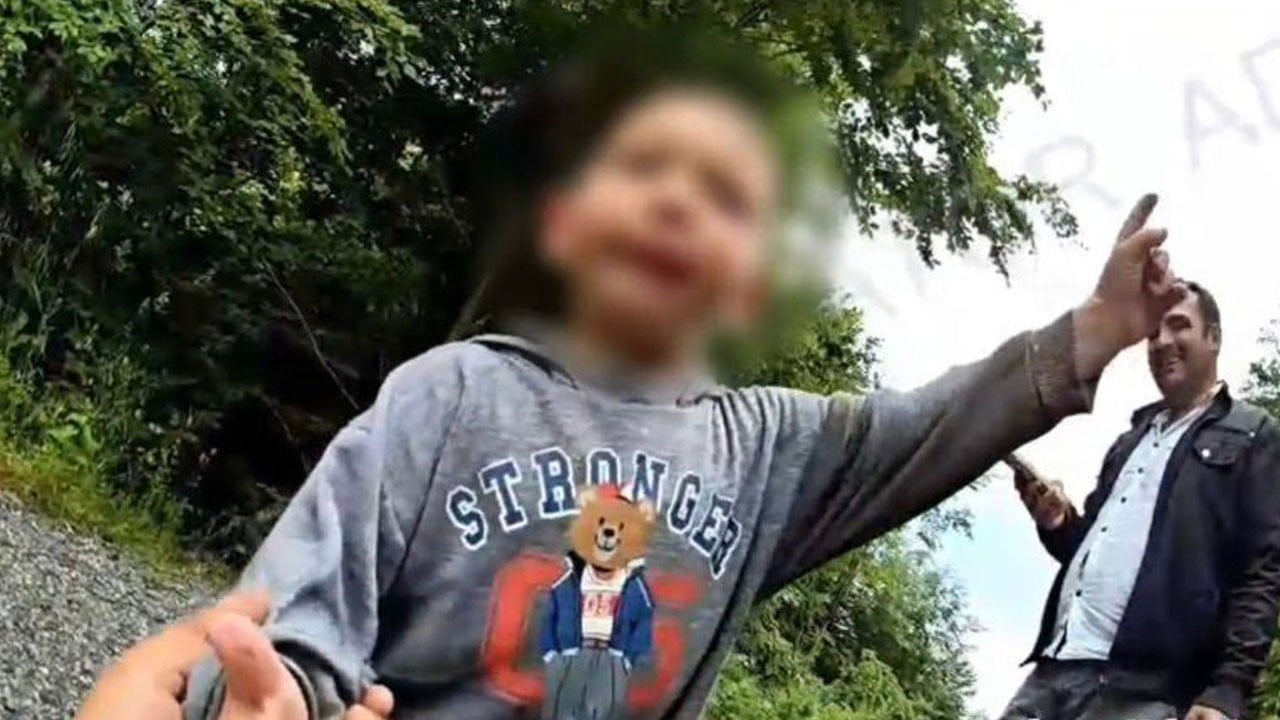 “Ben ağladım” dedi, jandarma sarıldı! 3 yaşındaki Göktürk ormanda bulundu