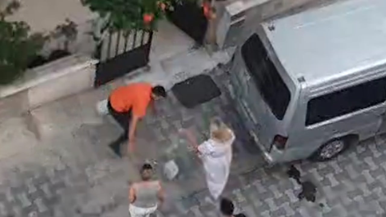 Böyle damat olmaz olsun! Öfkeli damat kayınbabasının aracını parçaladı