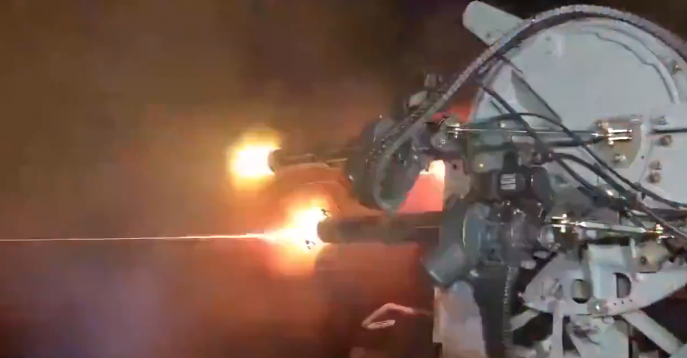 Bu ne biçim silah böyle? Suriye Ordusu PKK/SDG’yi kevgire çevirdi. Namlusundan ateş değil, ölüm yağıyor.