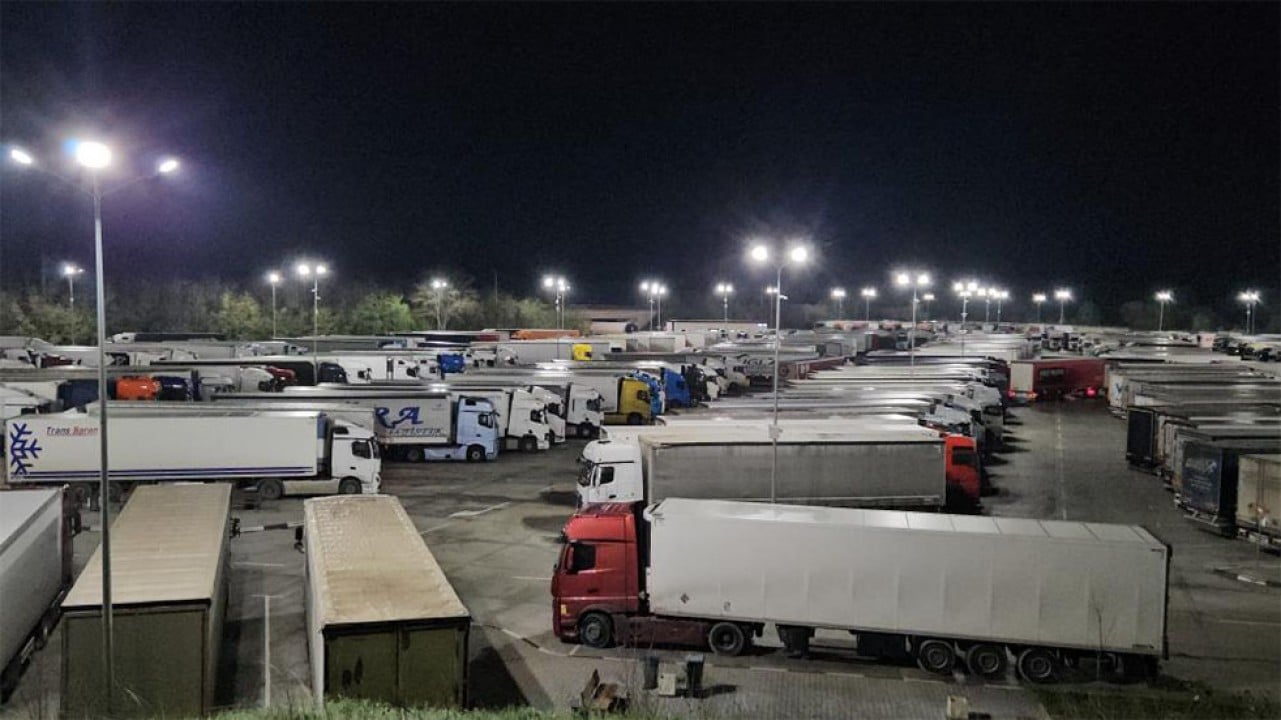 Bulgaristan sınırında 32 Km’lik TIR kuyruğu oluştu