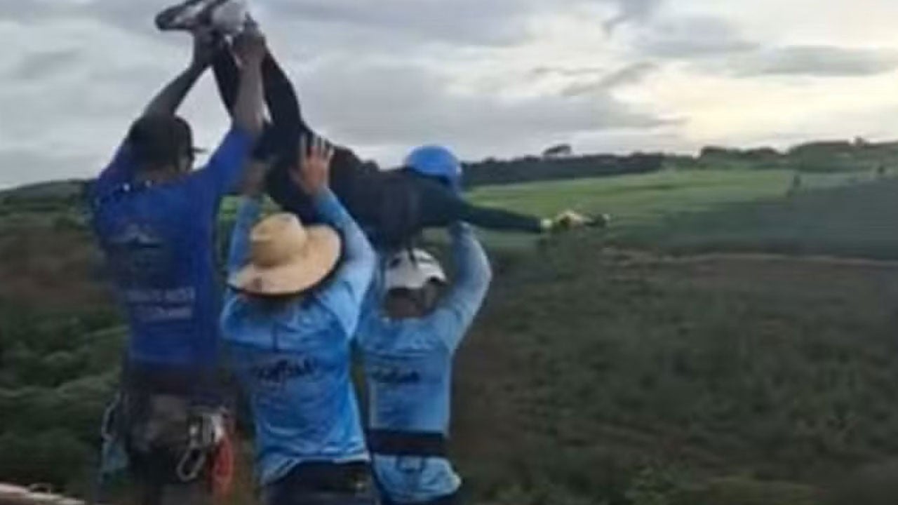 Bungee jumping faciası... Dünya bu olayı konuşuyor! Genç kadını halatları bağlamadan 40 metreden attılar