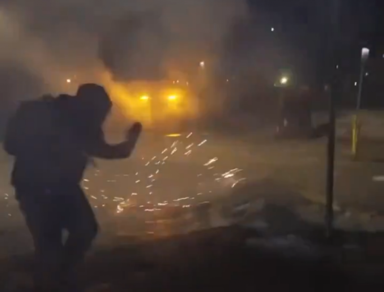 Burası İran değil Amerika: Sokaklar savaş alanına döndü! ABD zulmüne kim dur diyecek?