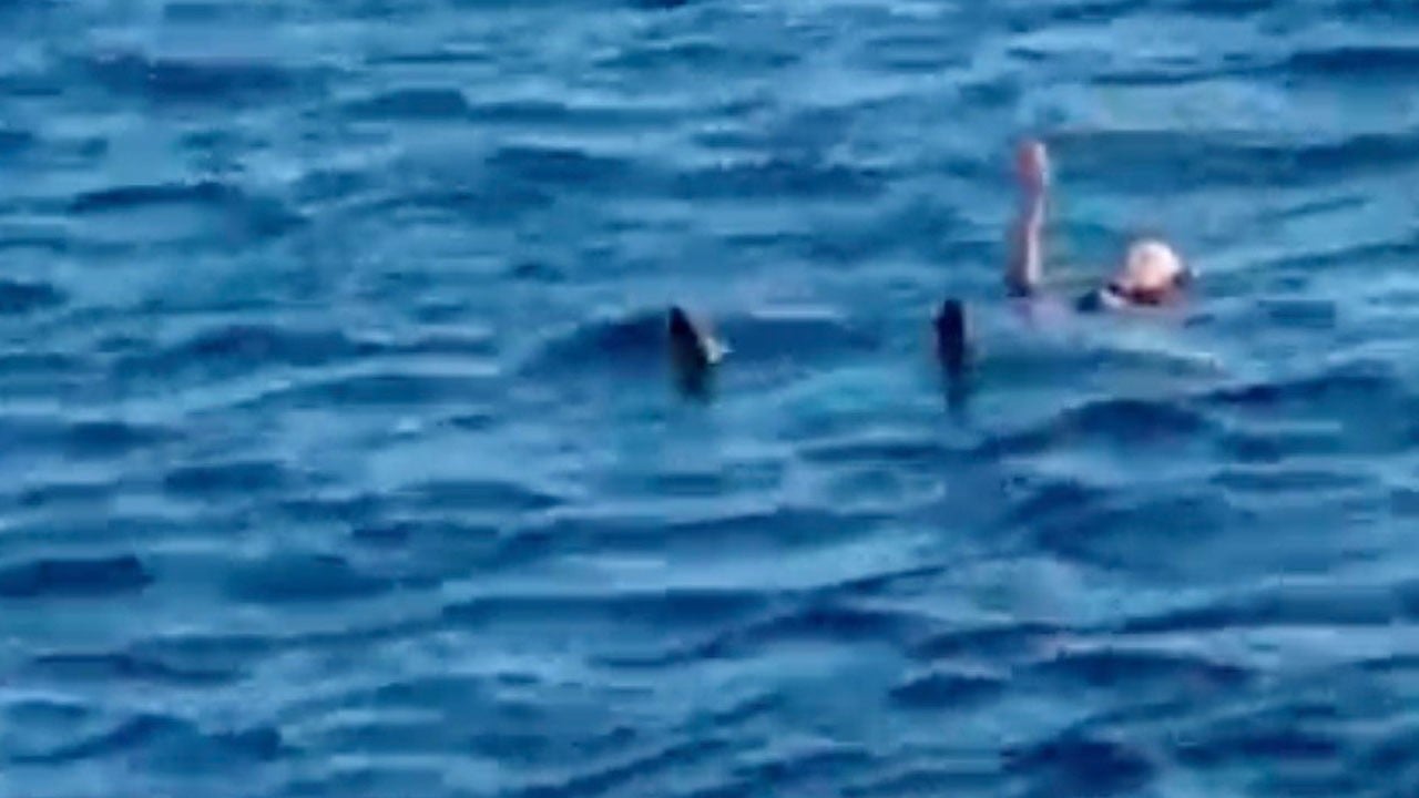 Çanakkale açıklarında can pazarı! Yolcu feribottan denize atladı