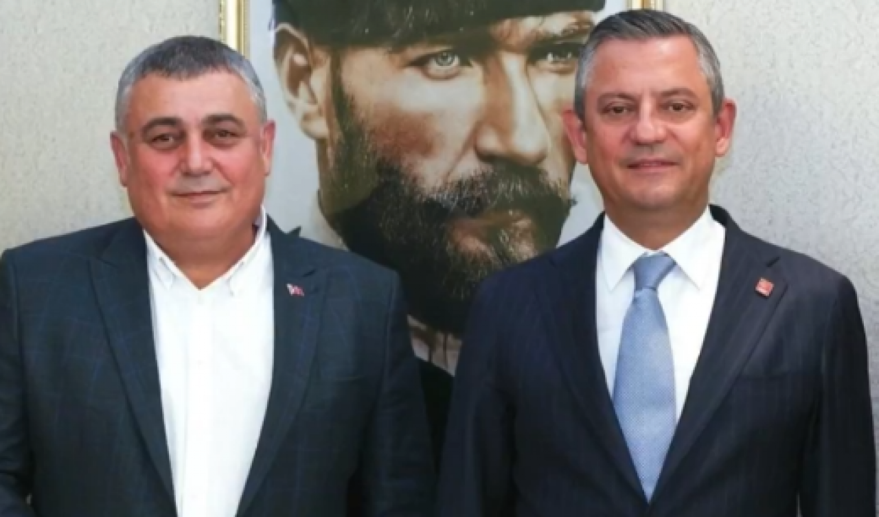 CHP’den istifa eden belediye başkanından zehir zemberek açıklamalar