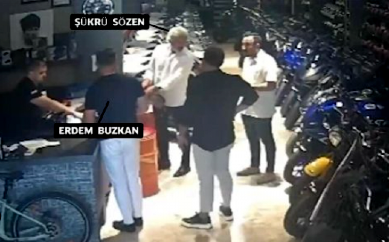 CHP'li Manavgat Belediyesi'nde skandal görüntüler: Çuvallarla para trafiği kamerada!