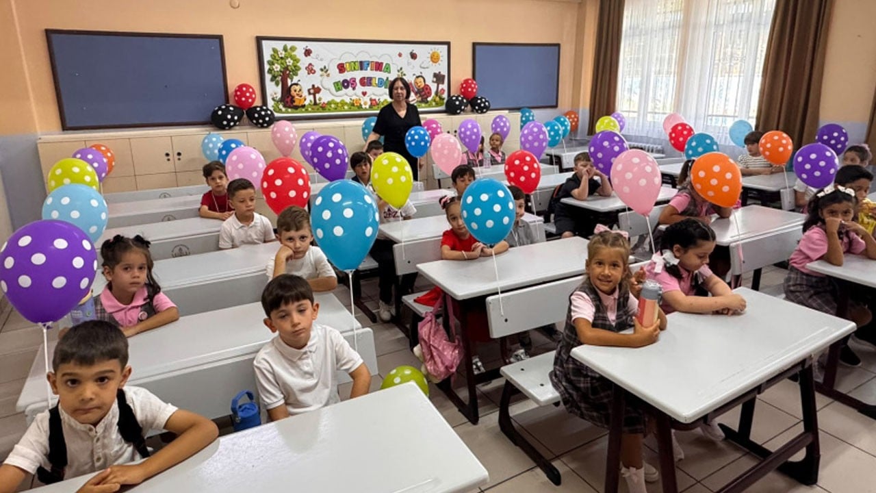 Çocuklarda kaygıya dikkat! Uzman isim O videosu: Bu belirtileri göz ardı etmemeli... Velileri uyardı