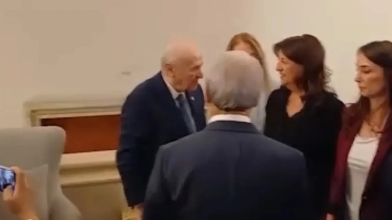 DEM Partililer MHP Genel Başkanı Bahçeli ile selamlaştı