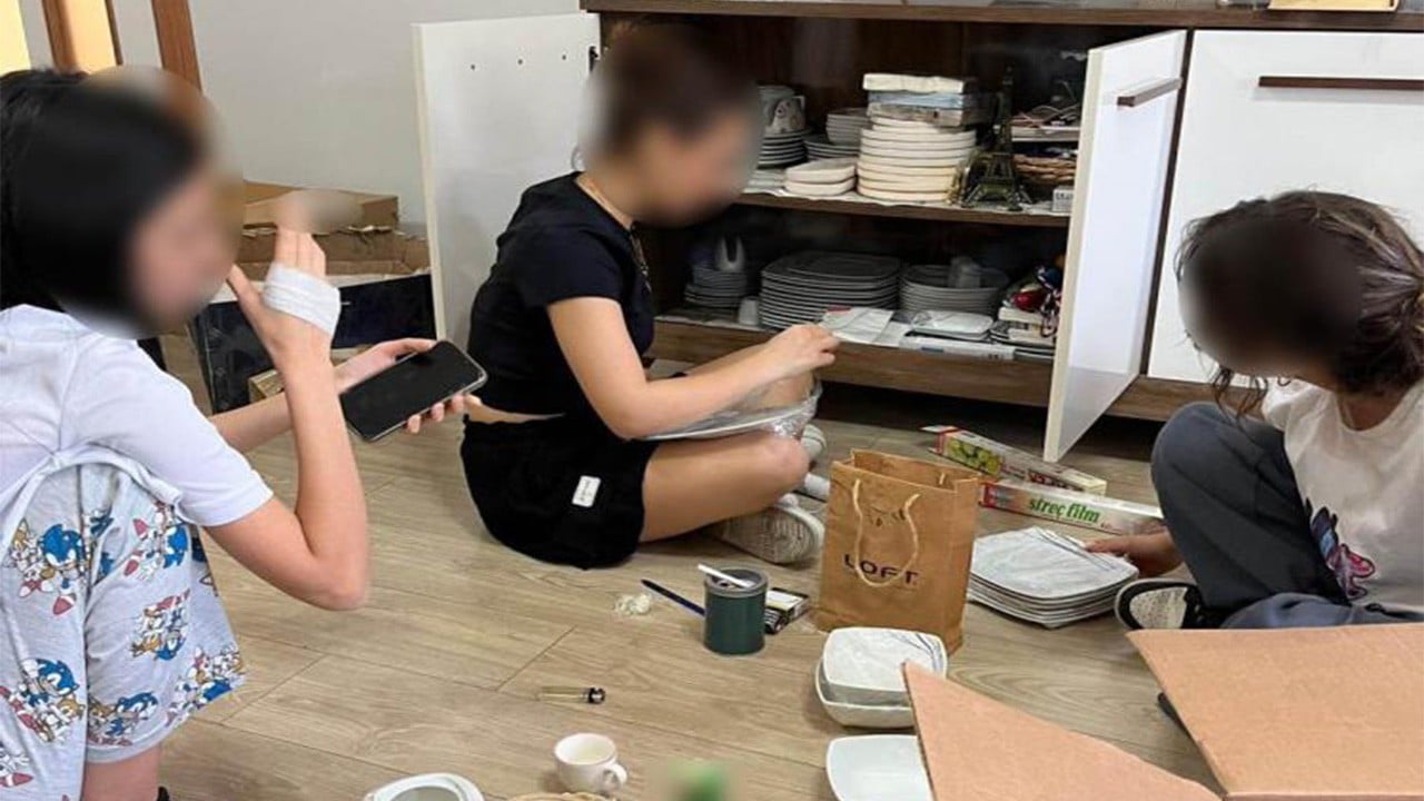 Ders saatinde öğrencileri evine götürüp temizlik yaptıran öğretmene soruşturma