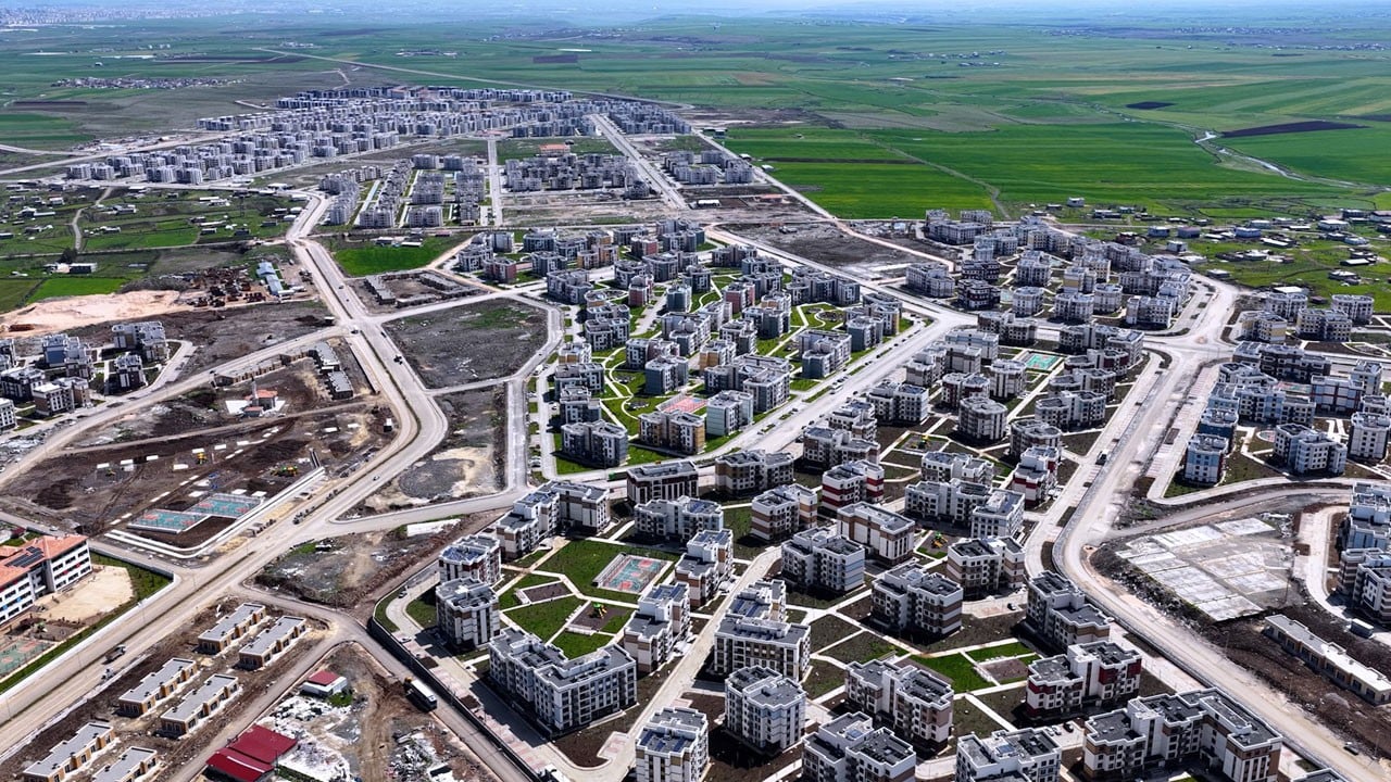 Diyarbakır’da yeni şehir yükseldi! Oğlaklı’da depremzedeler için yeni şehir kuruldu