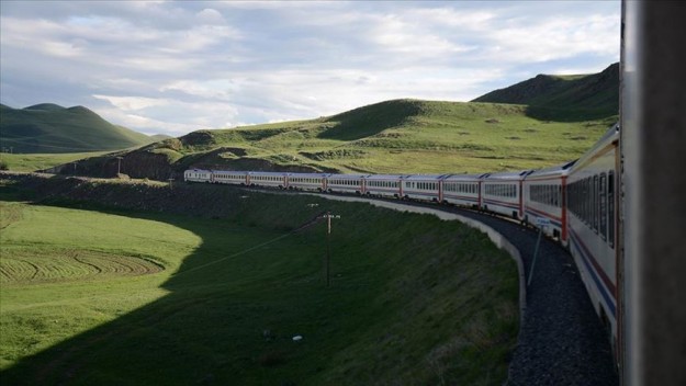 Doğu Ekspresi ile baharda yolculuk bir başka güzel