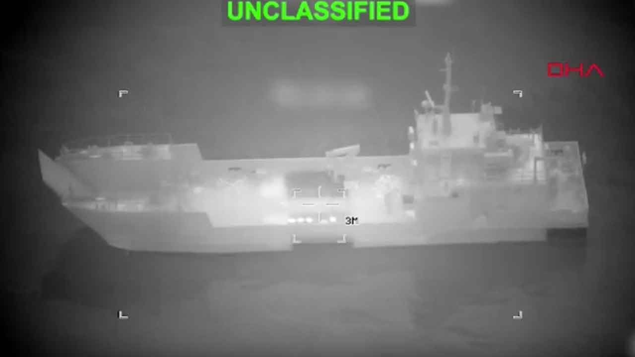 Dünya gündemine oturan anlar! 16 gemi saatler içerisinde imha edildi