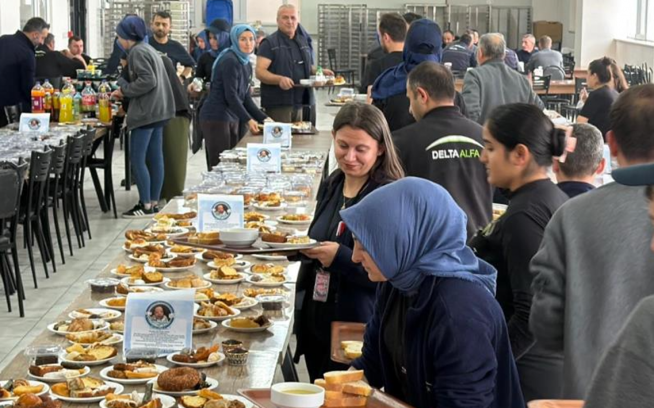 Ekmeğini bölüştüler, Rüzgar’a nefes oldular: Fabrika işçilerinden yürek ısıtan destek