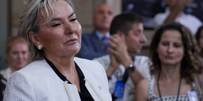 Ergenekon’dan yola çıkacaktı, İP’i koparıp kaçtı: Nimet Özdemir istifa etti