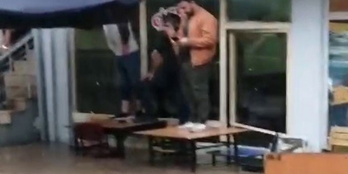 Erzurum'un İspir ilçesinde alt yapı çöktü