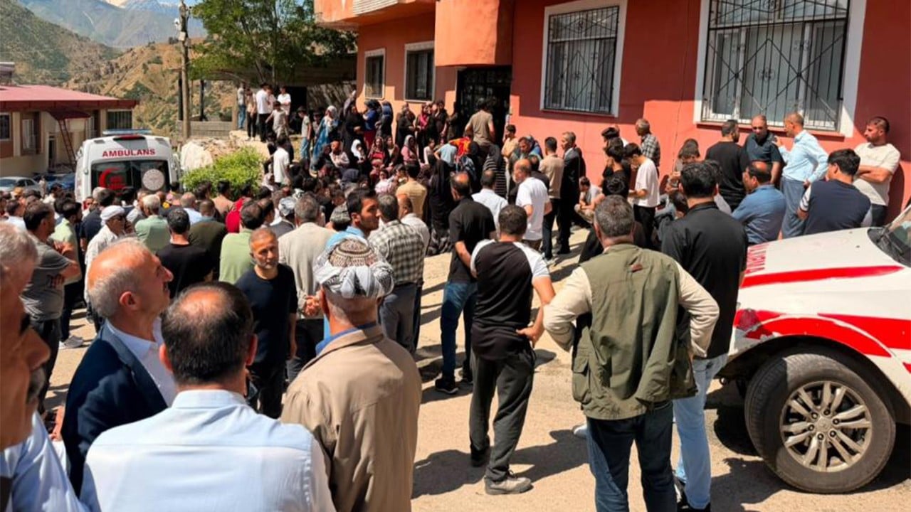 Eşini ve 3 akrabasını silahla öldüren zanlı, intihar girişiminde bulundu