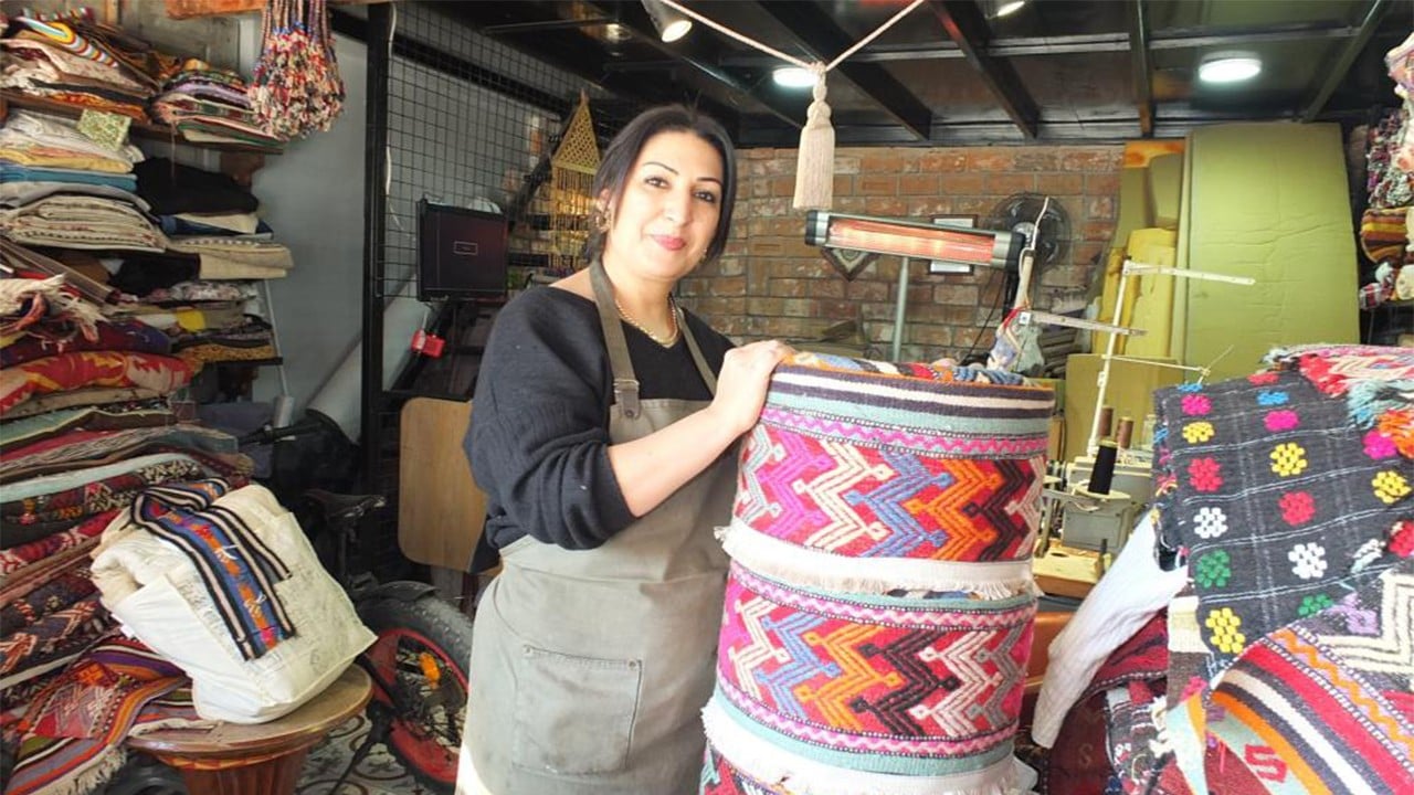 Eski halı ve kilimleri tekrar ekonomiye kazandırıyor