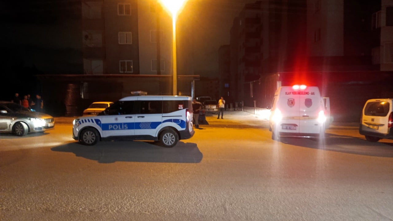 Eski kocayı görünce pencereden kaçmak istedi: Sonu feci oldu