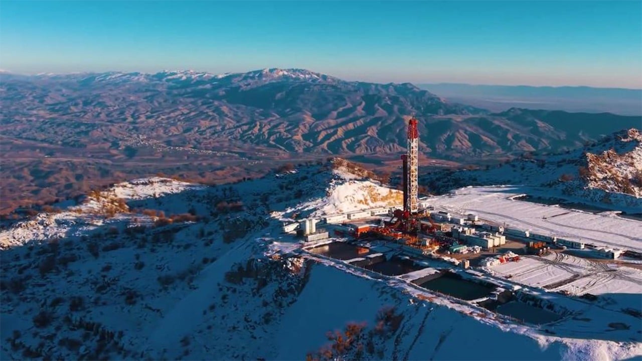 Gabar'da 2 metre kar altında rekor üretim 81 bin varil petrol