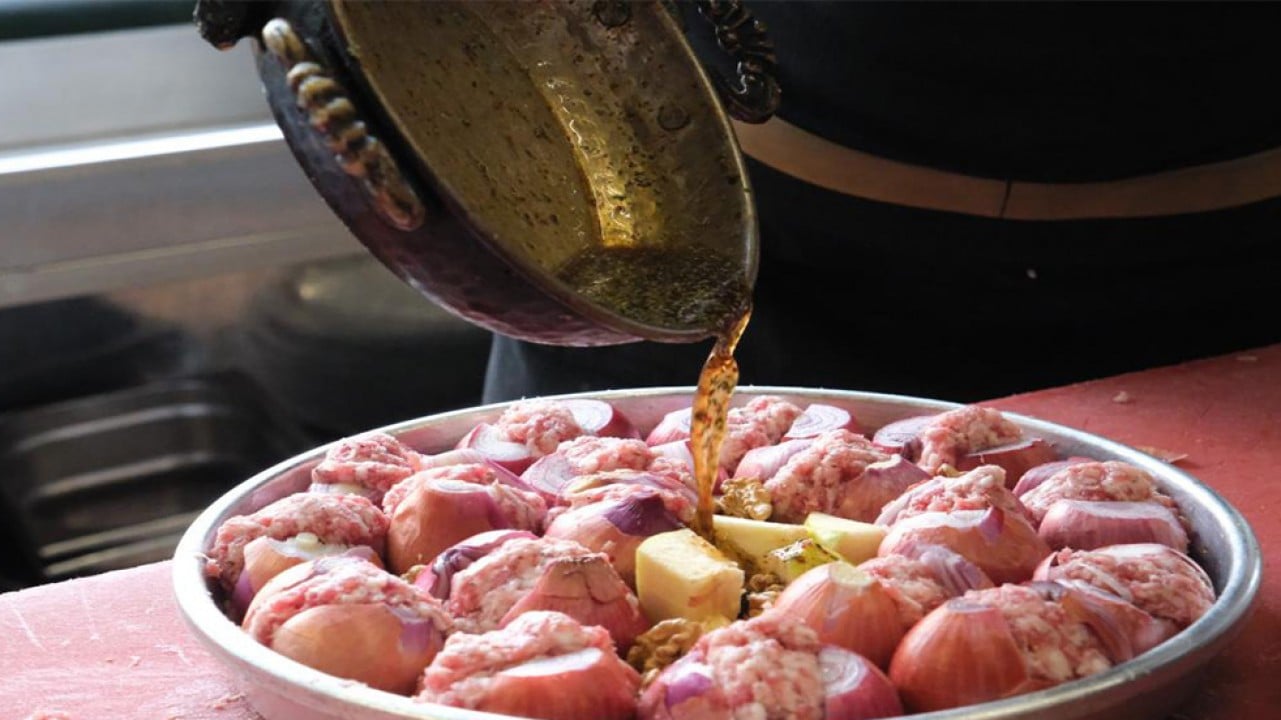 Gazianteplilerin gribe karşı doğal antibiyotiği soğan kebabı