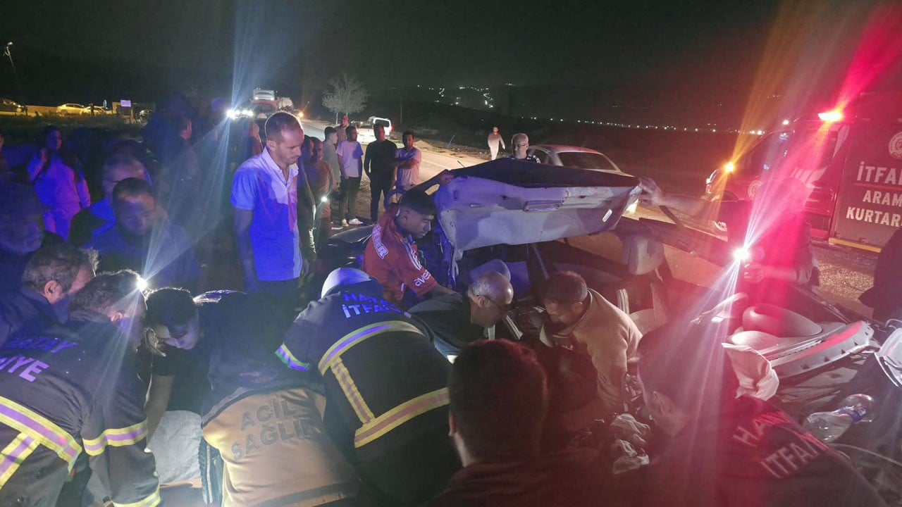 Gaziantep’te peş peşe iki kaza! 4 kişi ağır yaralandı 