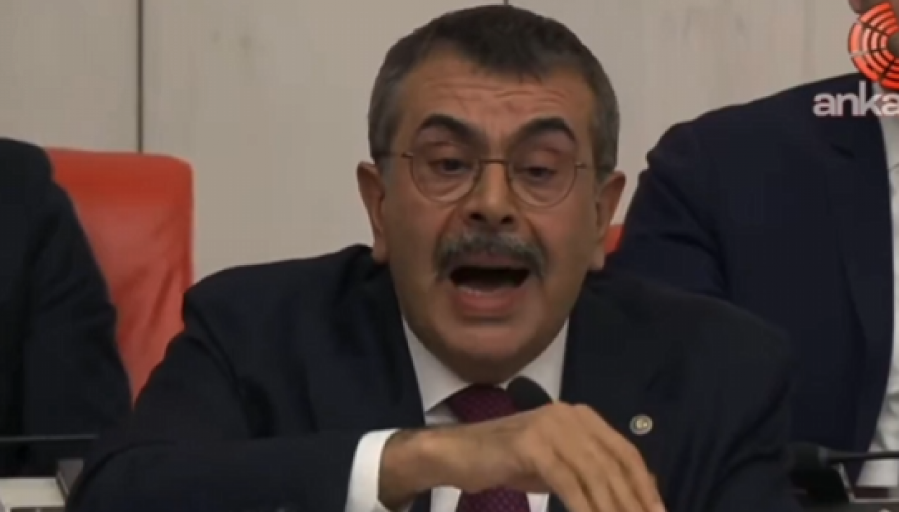 Geçmişinizle yüzleşin! Yusuf Tekin CHP’lilere haddini bildirdi