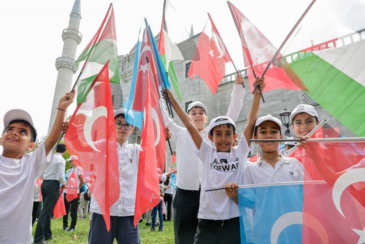 Genç İHH’nın Muhabbet Okulu Yaz Programı tamamlandı