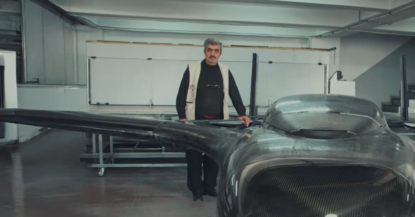 Gök Vatan’a imza atan adam! Özdemir Bayraktar belgeseli: Erdoğan’ın o fotoğrafındaki ayrıntı