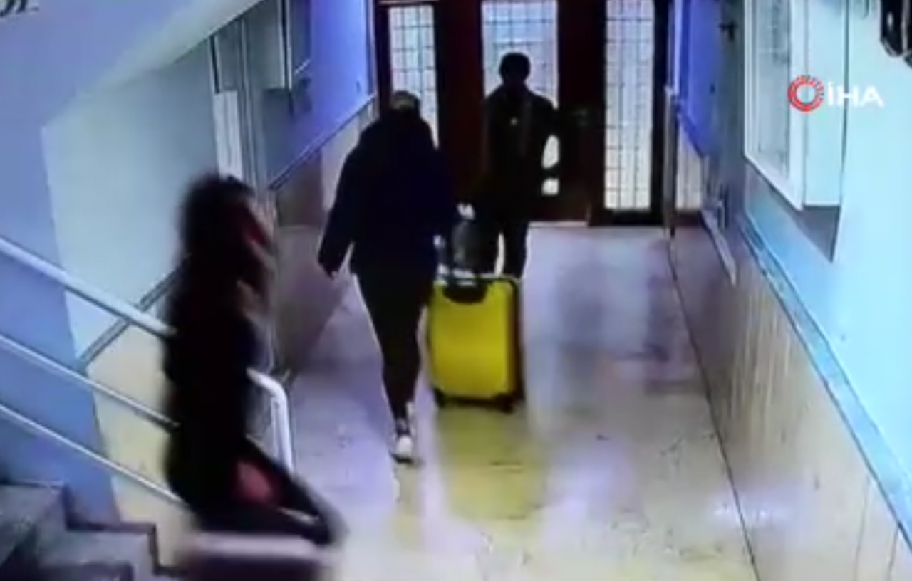 Güllü’nün kızının ve arkadaşının kaçış görüntüleri kameralara böyle yakalandı
