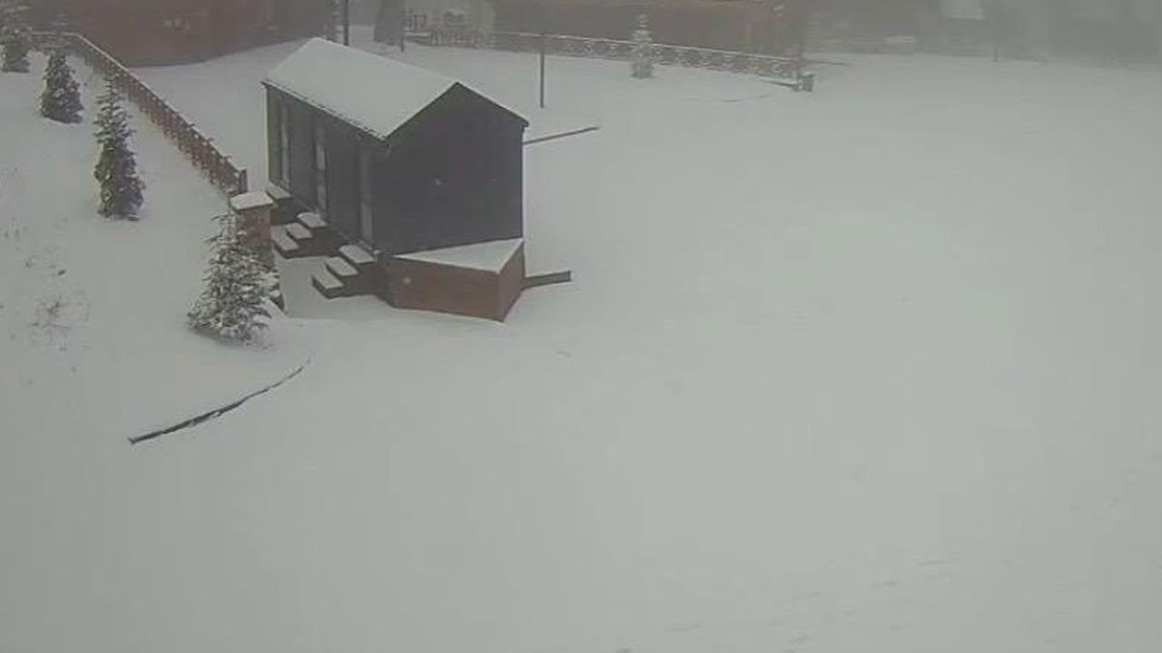 Hafta sonu sürprizi! Lapa lapa kar yağıyor