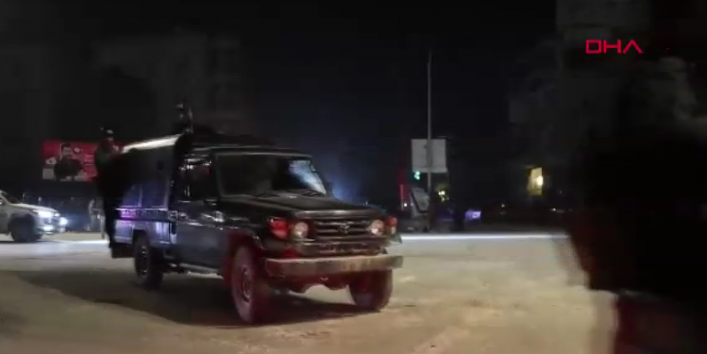 Halep’te terör devri resmen kapandı! Suriye ordusu şehrin tamamında kontrolü ele geçirdi!