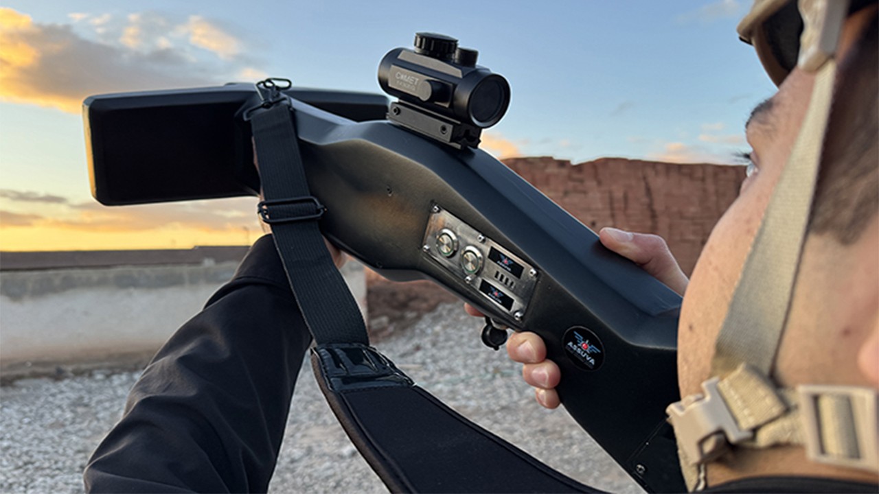 Hava sahası güvenliği için taşınabilir ve sinyal karıştırıcı dronsavar geliştirildi