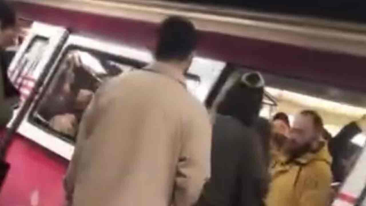 İBB'nin sorumluluğundaki metro hattında yine arıza! Vatandaş çileden çıktı