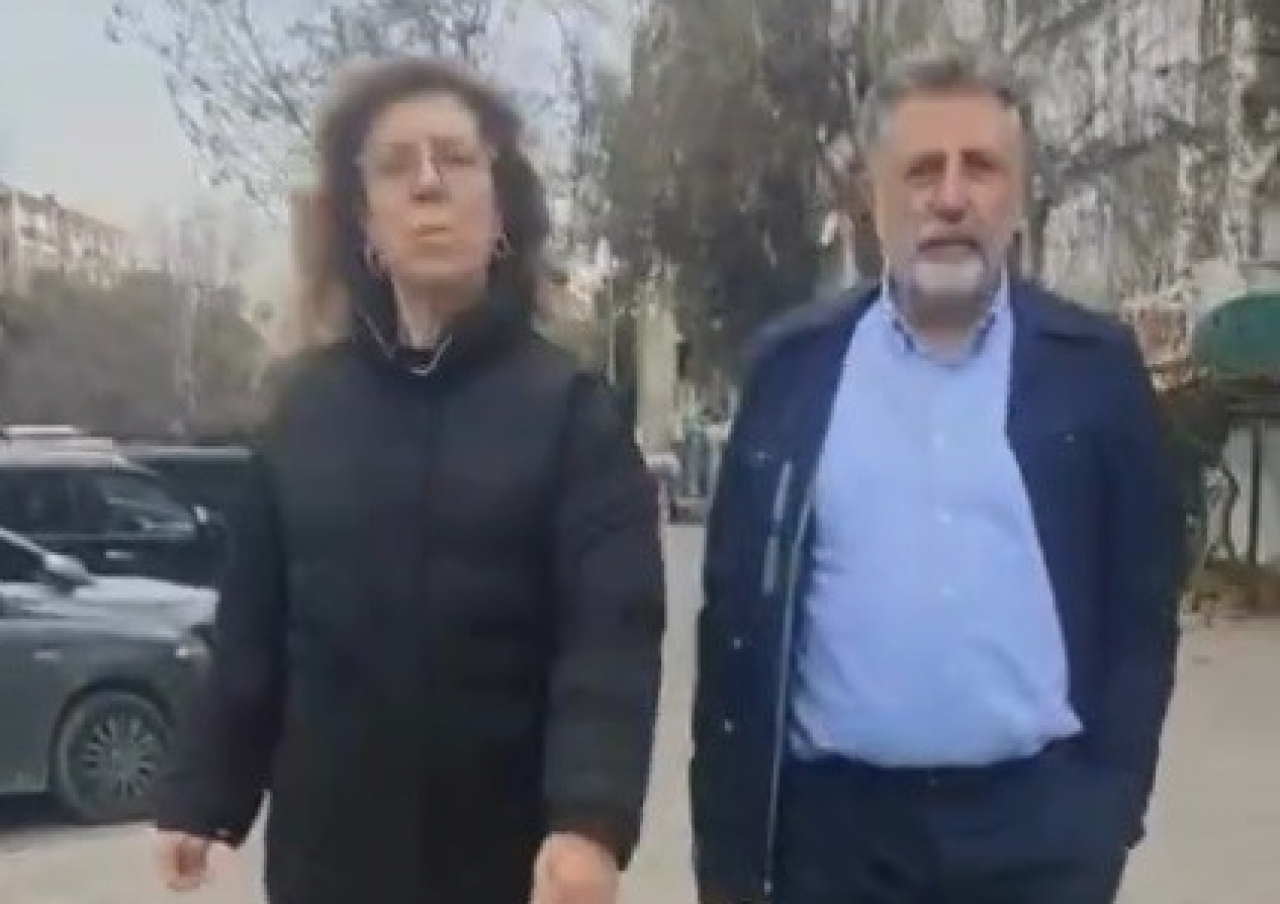 İffetine iftira atıp işten çıkardılar! CHP’li eski başkana sokak ortasında ibretlik ders: Ekmeğimle oynadın, hakkım haram olsun…