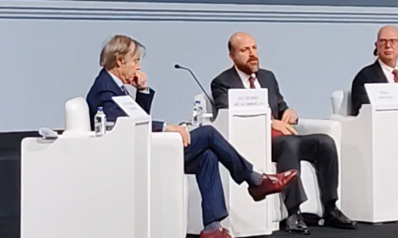 İngilizceyi çoktan aştı, İtalyanca ile Avrupa’ya köprü kurdu! Necmeddin Bilal Erdoğan Verona Ekonomi Forumu’nda Doğu ile Batı’nın kilit rolünü haykırdı!