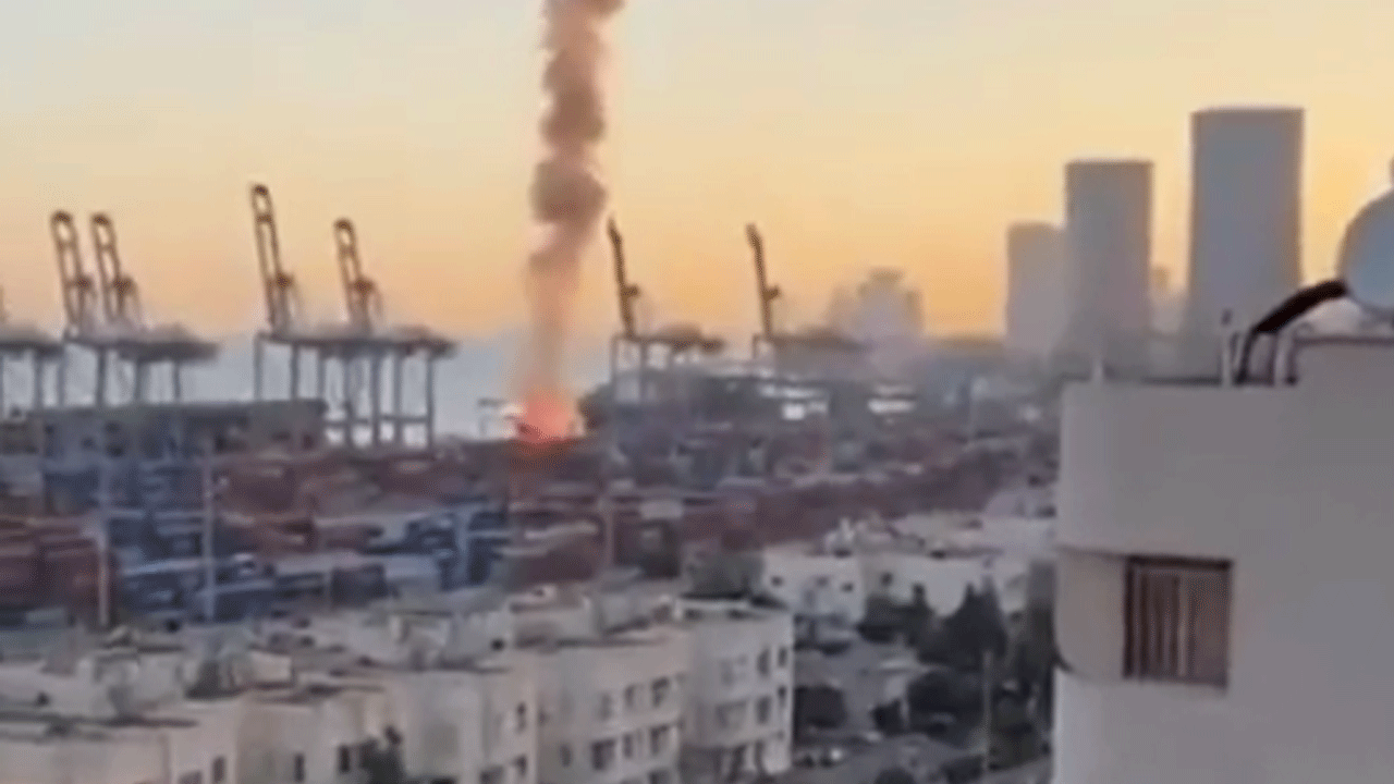 İran'ın yeni silahı özellikleriyle dikkat çekti: İsrail'i termobarik füzeyle vurdu!